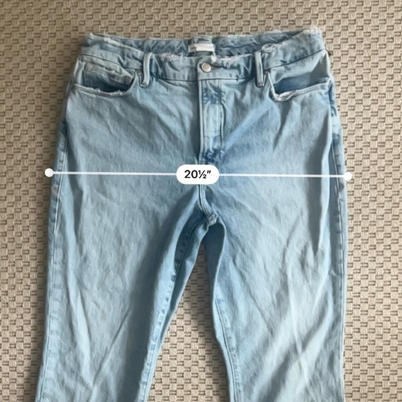 Good American Good High Rise Cropped Girlfriend Straight Jeans - Light Blue - 6 - Picture 12 of 13
